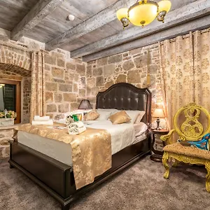 Hotel Heritage Palace Varos - Mag Quaint & Elegant Boutique